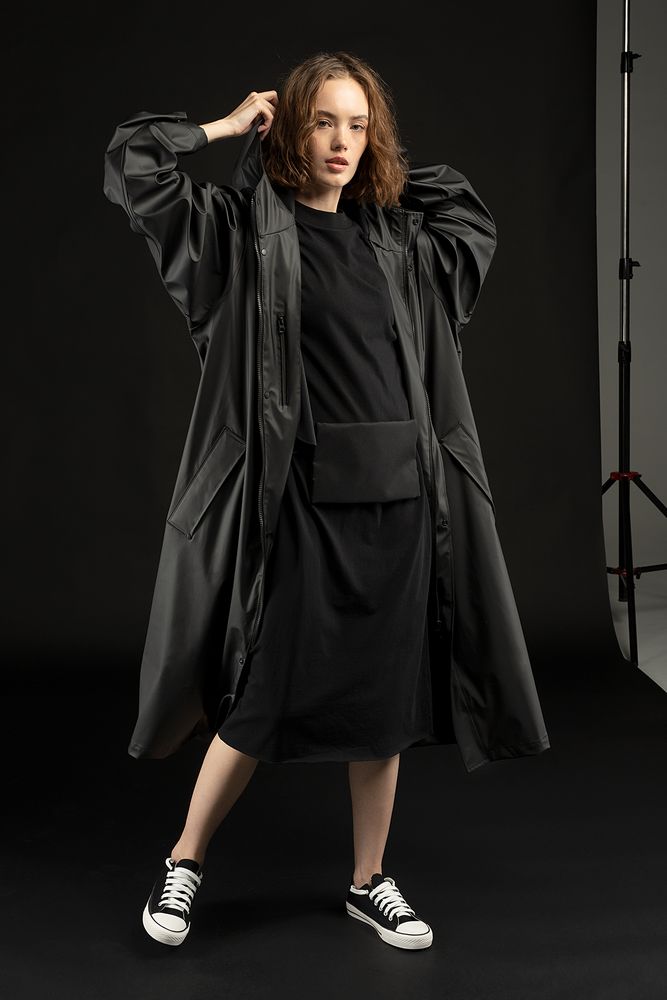 Изображение №18 | Макинтош R3, черный, размер XS/S