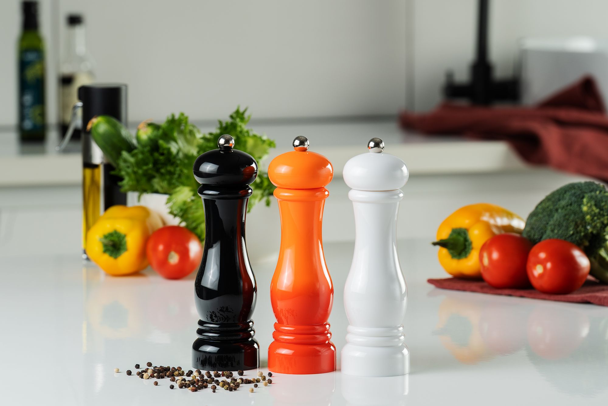 Изображение №4 | Механическая мельница для специй Gambit, оранжево-красная