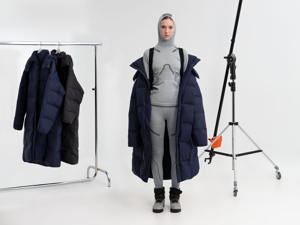 Изображение №18 | Пуховик унисекс Kapsula, серый, размер ХS/S