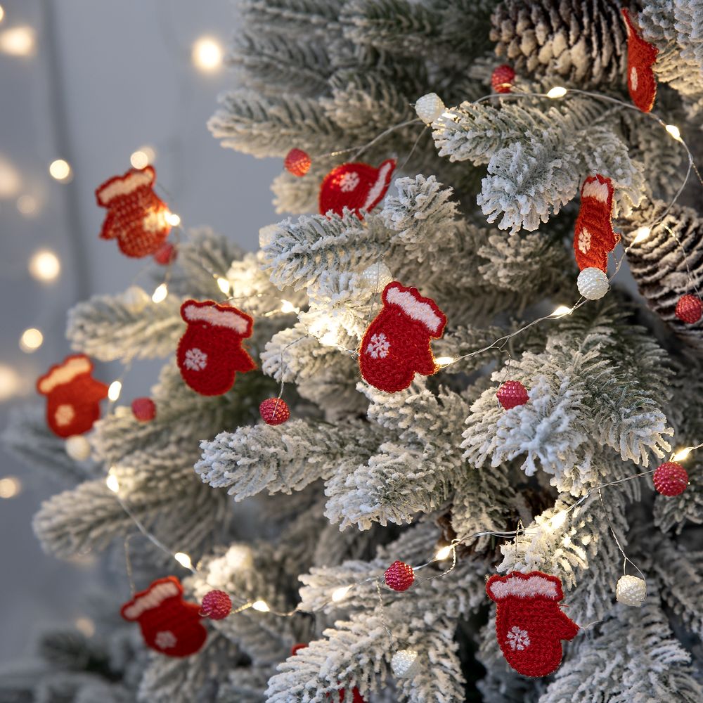 Изображение №2 | Гирлянда Merry Mittens, красная