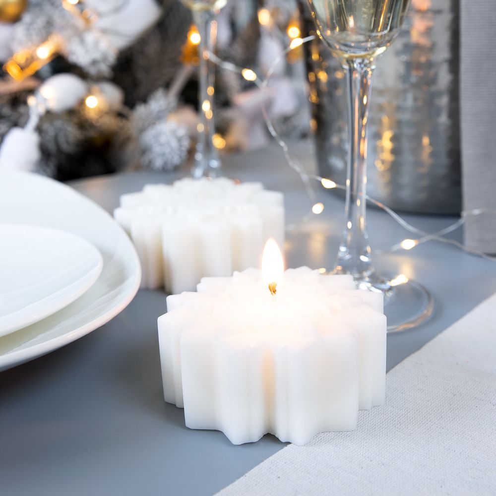 Изображение №1 | Свеча Snowflame 2, белая, 8 см