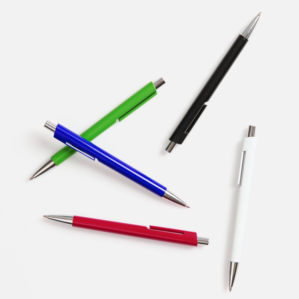 Изображение №5 | Ручка шариковая Dominanta Color, черная