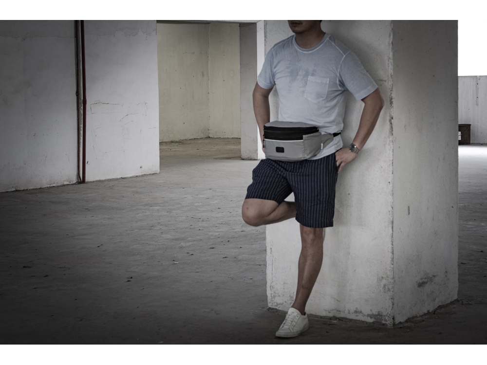 Изображение №17 | Рюкзак-трансформер 2-в-1 «Athletica» водостойкий с поясной сумкой из переработанного пластика (серый)