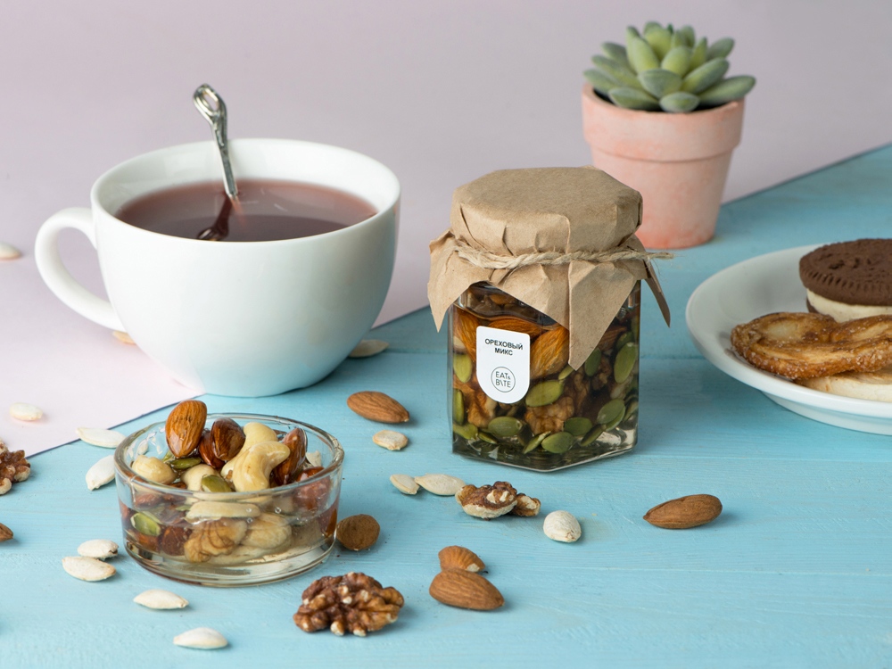 Изображение №2 | Мед с миксом из орехов