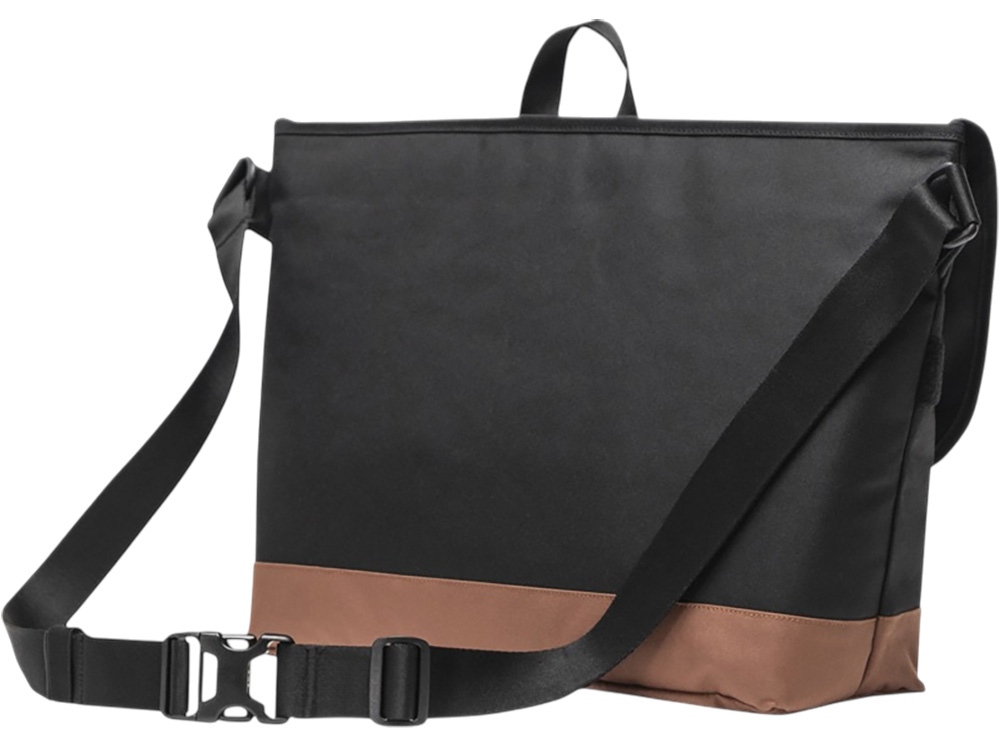 Изображение №3 | Herschel Cove сумка-мессенджер из переработанного материала (черный)