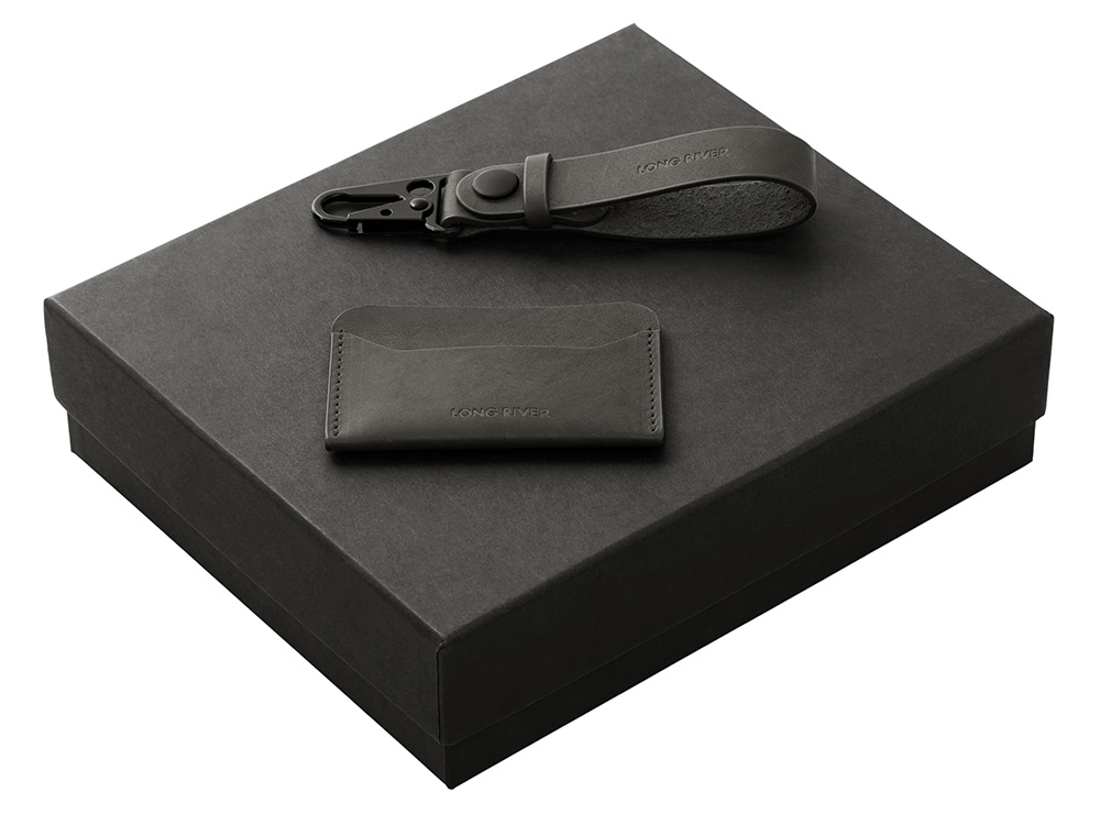 Изображение №1 | Подарочный набор Long River: картхолдер, ремешок для ключей С лого (черный)