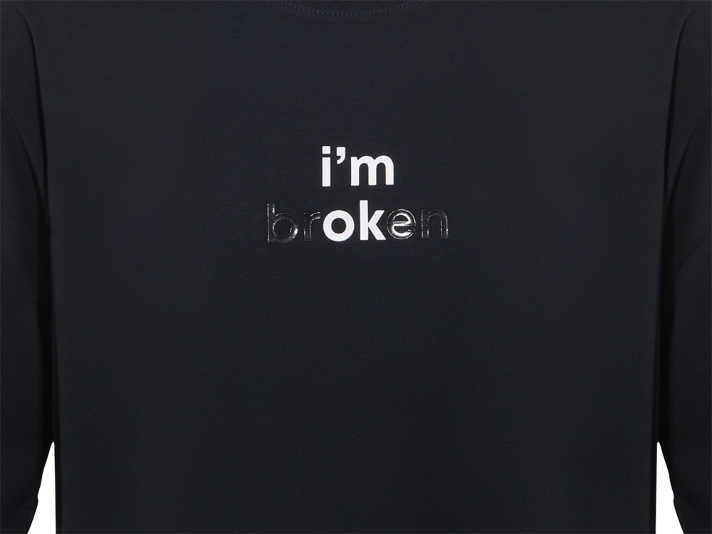 Изображение №2 | Футболка оверсайз «Vienna» унисекс с нанесением Трафарет Скульптура 2 цвета, размер S S (черный)