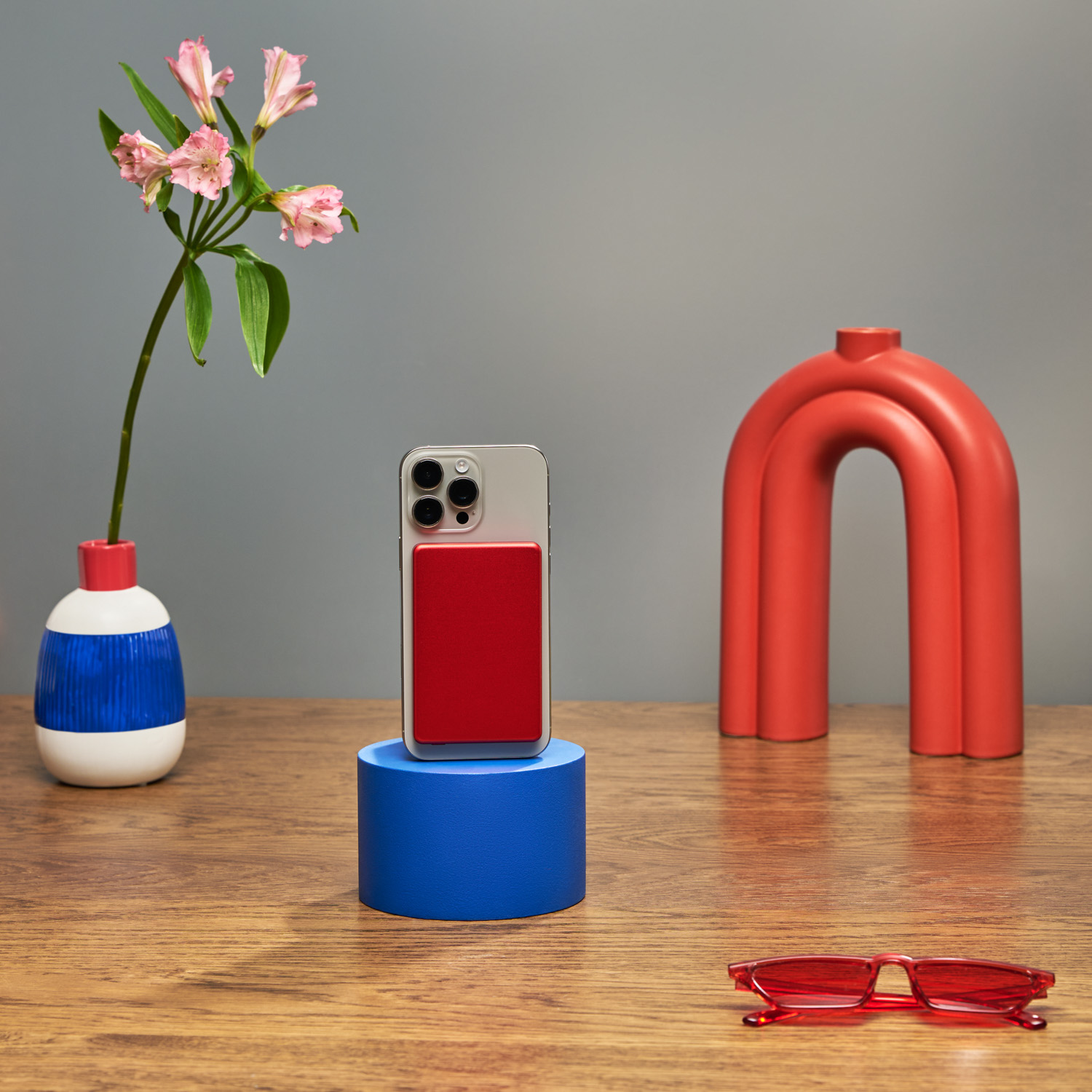 Изображение №9 | Внешний аккумулятор Ларго PD (Largo PD) 5000mAh с функцией беспроводной зарядки 15W, красный