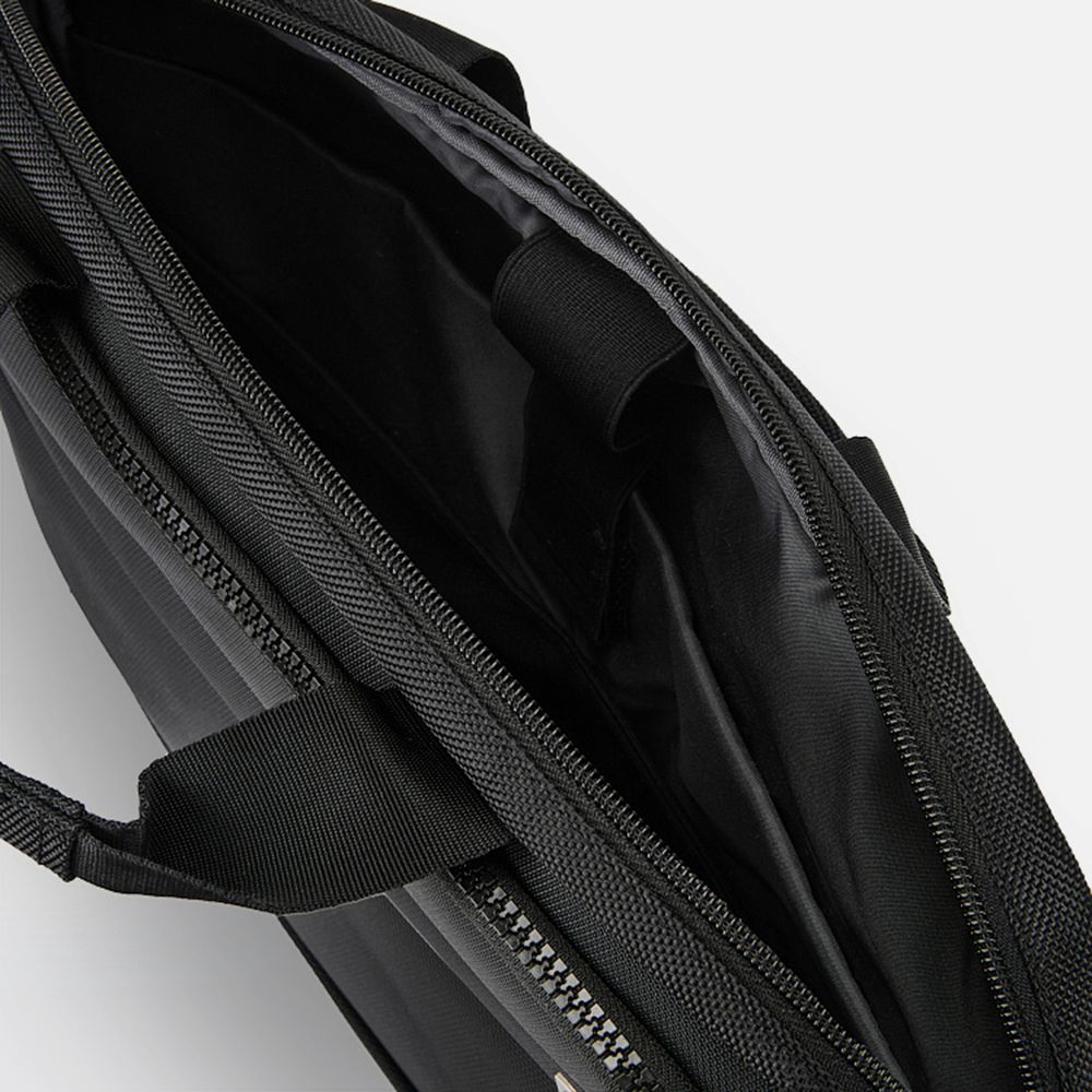 Изображение №6 | Сумка для ноутбука Discovery 14, черная