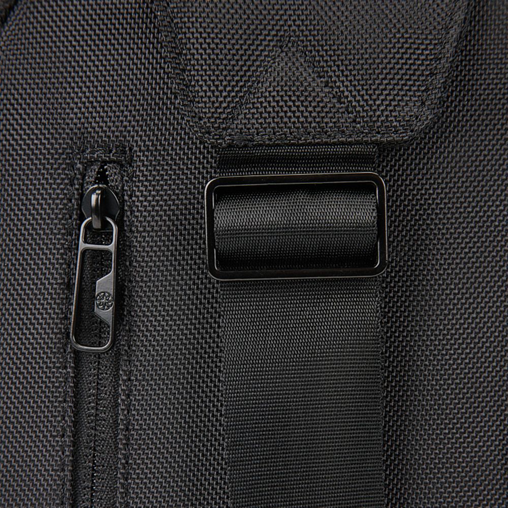 Изображение №7 | Рюкзак на одно плечо Discovery M, черный