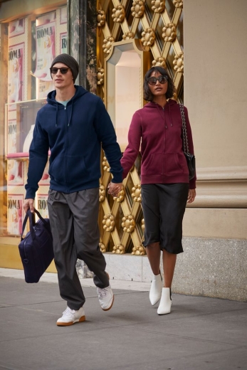 Изображение №6 | Толстовка на молнии с капюшоном женская Queen, белая, размер XS