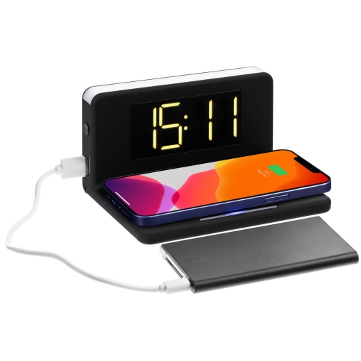 Изображение №1 | Часы настольные с беспроводным зарядным устройством Pitstop, черные