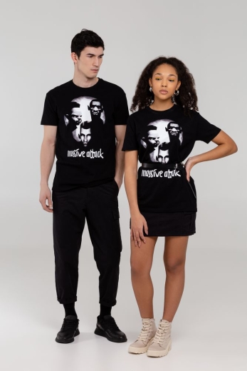 Изображение №11 | Футболка «Меламед. Massive Attack», черная, размер S