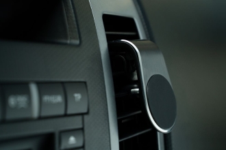 Изображение №7 | Магнитный держатель для смартфонов Pinch, серебристый