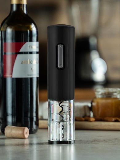 Изображение №7 | Электрический штопор с ножом для фольги Wine Diesel, черный