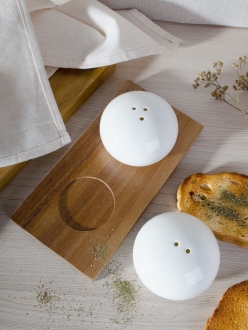 Изображение №8 | Набор из солонки и перечницы Piacente, белый