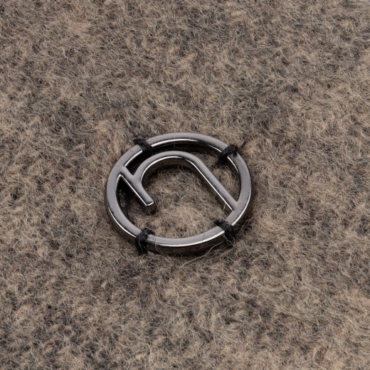 Изображение №6 | Палантин Charming, черный с бежевым