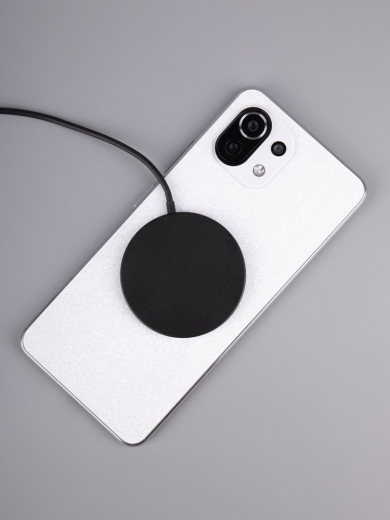 Изображение №6 | Беспроводное зарядное устройство с магнитами Magmate, черное