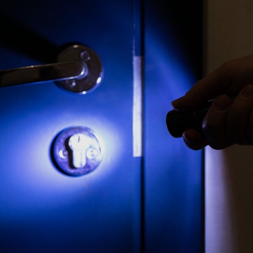 Изображение №5 | Фонарик Aurora, черный