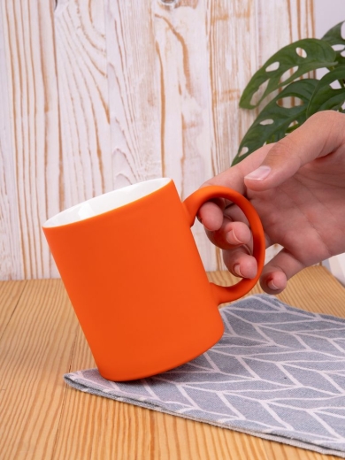 Изображение №3 | Кружка Promo Soft с покрытием софт-тач, оранжевая