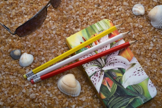 Изображение №3 | Карандаш простой Triangle с ластиком, белый