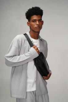 Изображение №10 | Сумка кросс-боди FlipSling, черная