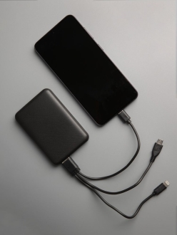 Изображение №8 | Внешний аккумулятор Uniscend Full Feel Type-C, 5000 мАч, черный