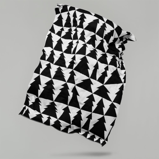 Изображение №7 | Плед «Танцующий лес», белый с черным