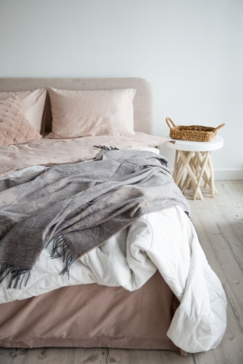 Изображение №4 | Плед Magnolia, серый с бежевым