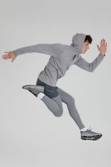 Изображение №13 | Куртка с капюшоном унисекс Begi, серая, размер S