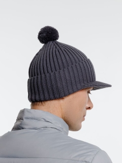 Изображение №9 | Вязаная шапка с козырьком Peaky, серая (антрацит)