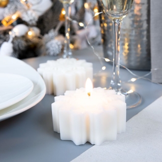 Изображение №1 | Свеча Snowflame 2, белая, 8 см