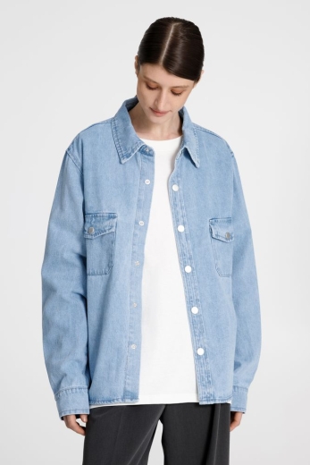 Изображение №4 | Куртка джинсовая O3, голубая, размер XS/S