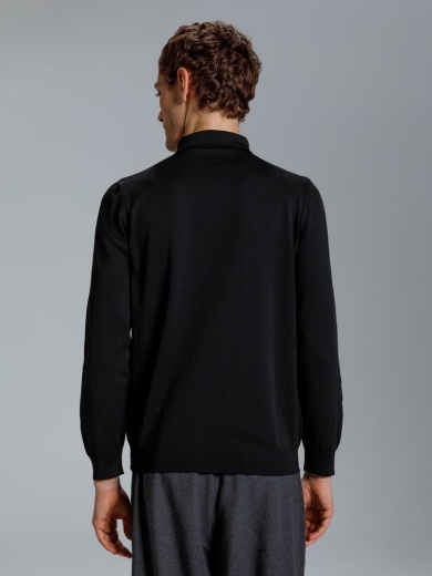 Изображение №9 | Рубашка поло мужская с длинным рукавом Terrazzo, черная, размер S/M