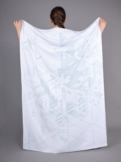 Изображение №2 | Плед Winterflake, бело-голубой с люрексом