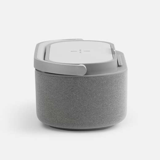 Изображение №4 | Колонка с часами и беспроводной зарядкой Veske ver.2, серая