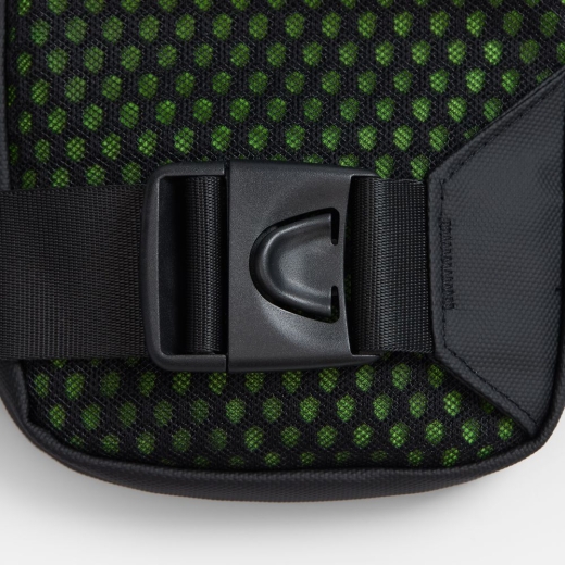 Изображение №5 | Спортивная кросс-боди сумка UrbanHike, черная