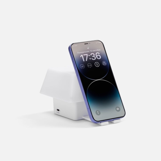 Изображение №3 | Светильник с подставкой для смартфона Knoppi, белый