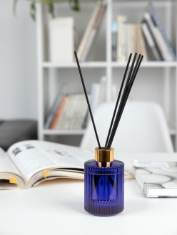 Изображение №6 | Набор Fragnola, пряная древесина и кардамон, темно-синий