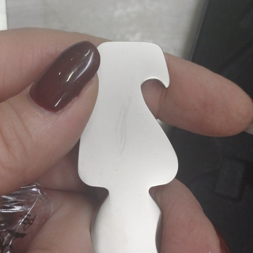 Изображение №5 | Брелок-открывалка «Human» (серебристый)