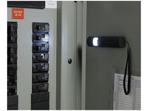 Изображение №2 | Фонарик мини (черный)