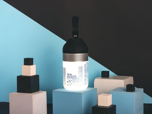 Изображение №1 | Беспроводная колонка «Lantern» со встроенным светильником, IPX4 (черный/серебристый/белый)