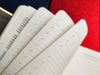 Изображение №4 | Ежедневник недатированный А5 «Bridge» (синий/серебристый)