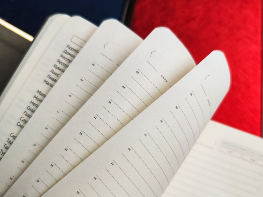 Изображение №4 | Ежедневник недатированный А5 «Bridge» (синий/серебристый)