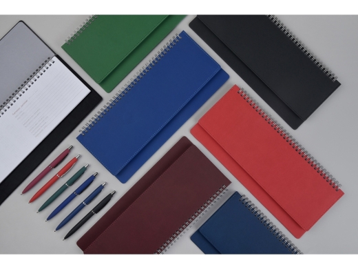 Изображение №7 | Планинг датированный «Velvet» на 2026 год (красный)