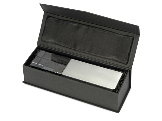 Изображение №3 | Награда «Steel and glass» (прозрачный/серебристый)