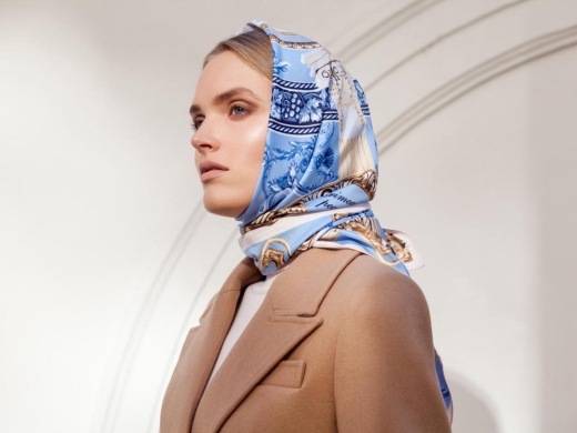 Изображение №4 | Платок «Жемчужина Крыма» (голубой, золотистый)