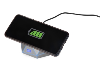 Изображение №2 | Док-станция с быстрой беспроводной зарядкой «Geo Dock» (серебристый)