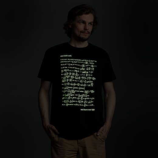 Изображение №5 | Футболка мужская «Да будет свет», со светящимся принтом, размер S