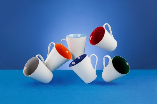 Изображение №4 | Кружка New Bell матовая, белая с зеленым